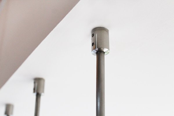 accesorios_de_acero_inoxidable_para_colocar_tirantes_de_acero_al_techo.jpg