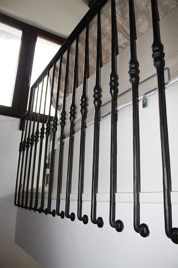 barandilla_de_forja_hierro_para_barandilla_de_escalera_estilo_antiguo.jpg