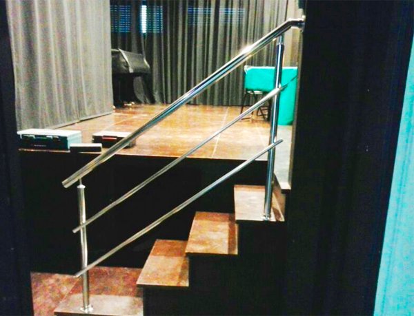 barandillas de acero inoxidable en san sebastian donostia herreros