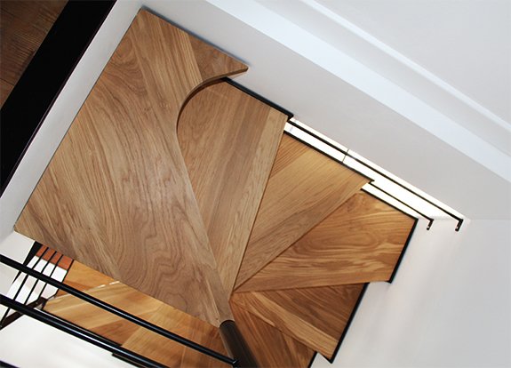 corte_de_peldanos_de_madera_a_medida_para_escaleras_en_hendaya_anglet_biarritz.jpg