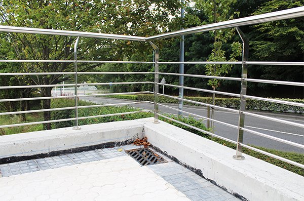 precio por metro lineal de las barandillas de acero inoxidable aisi 316 en san sebastian donostia