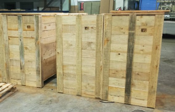 embalajes_de_madera_a_medida_para_enviar_barandillas_por_transporte_maritimo_desde_ibarkalde.jpg