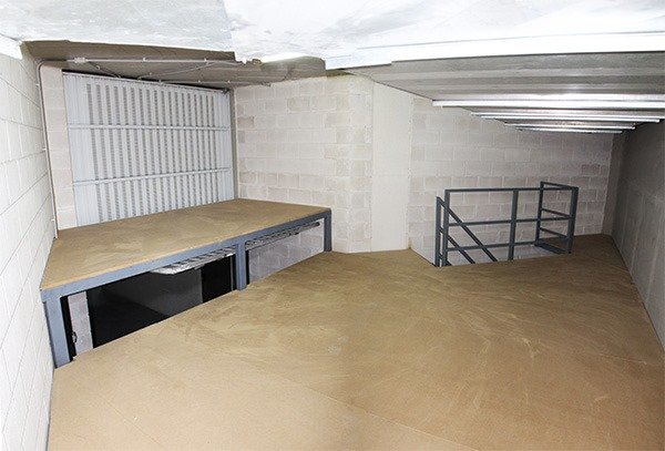 Entreplanta en esquina con máximo aprovechamiento de la superficie