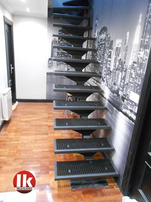 ventajas de una escalera de herreria en donostia san sebastian gipuzkoa