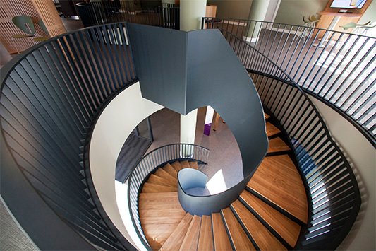 escaleras_de_interiores_de_caracol_y_helicoidales_fabricantes_y_especialistas_diseno_arquitectura.jpg