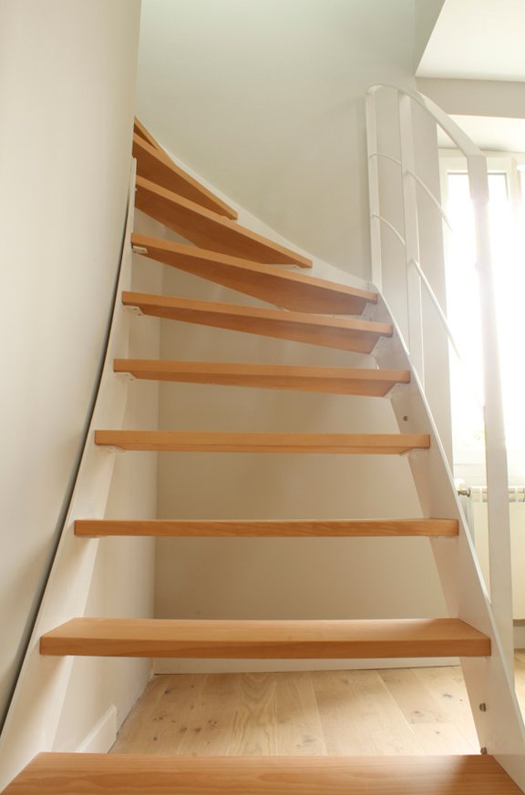 escaleras metalicas en hendaya a medida y baratas con los mejores materiales