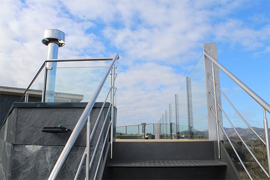 escaleras_metalicas_a_medida_en_san_sebastian_donostia.jpg