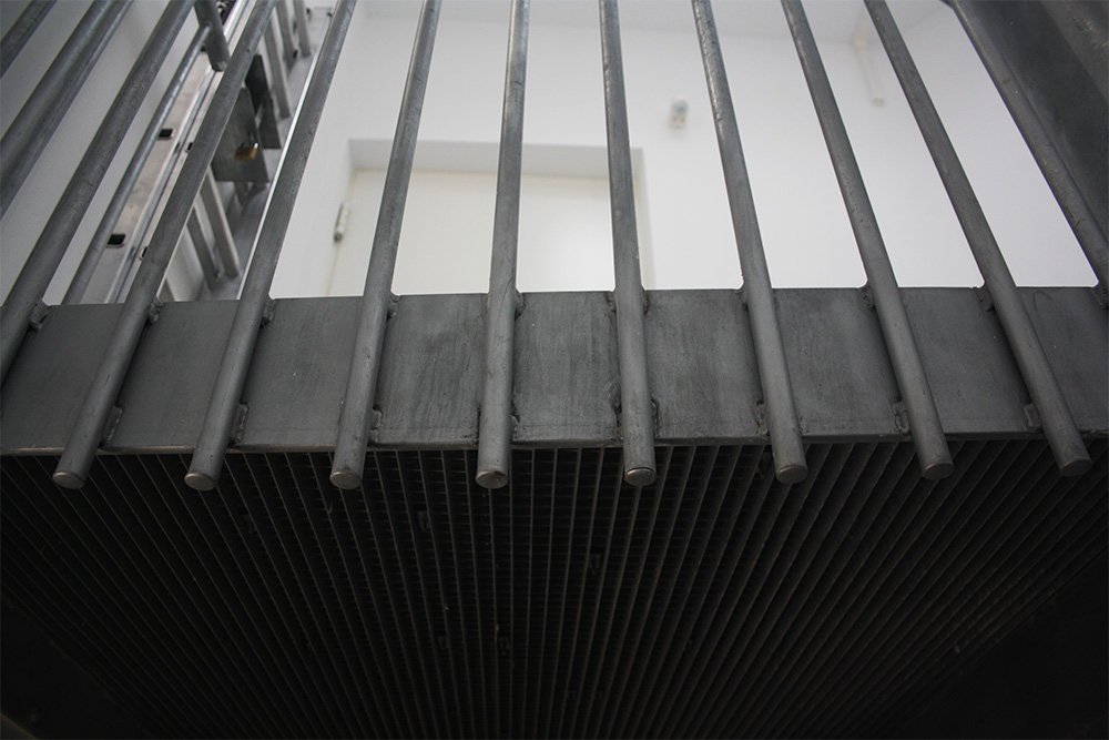 escaleras_metalicas_en_biarritz_para_interior_de_edificio_en_acero_galvanizado.jpg