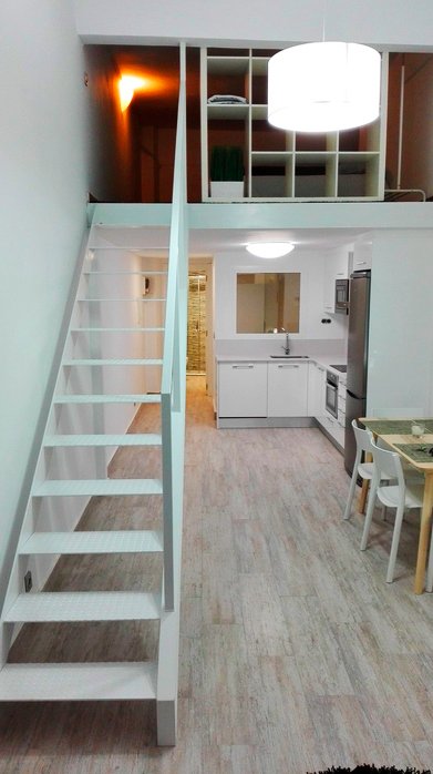 lofts en san sebastian donostia. ibarkalde. diseño, fabricacion y montaje de escaleras metalicas