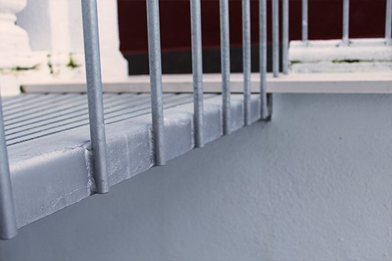 estructura_de_acero_galvanizado_para_escalera_metalica_exterior_en_san_sebastian_donostia.jpg