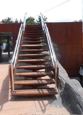 escaleras en_deba-zumaia-mutriku-zarautz-orio.jpg