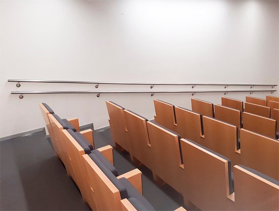 fabricacion_de_pasamanos_para_la_sala_ruiz_balerdi_de_tabakalera_donostia.jpg