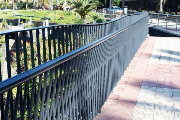 fabricantes_de_barandillas_en_la_peninsula_iberica_envio_a_islas_canarias_ibarkalde.jpg