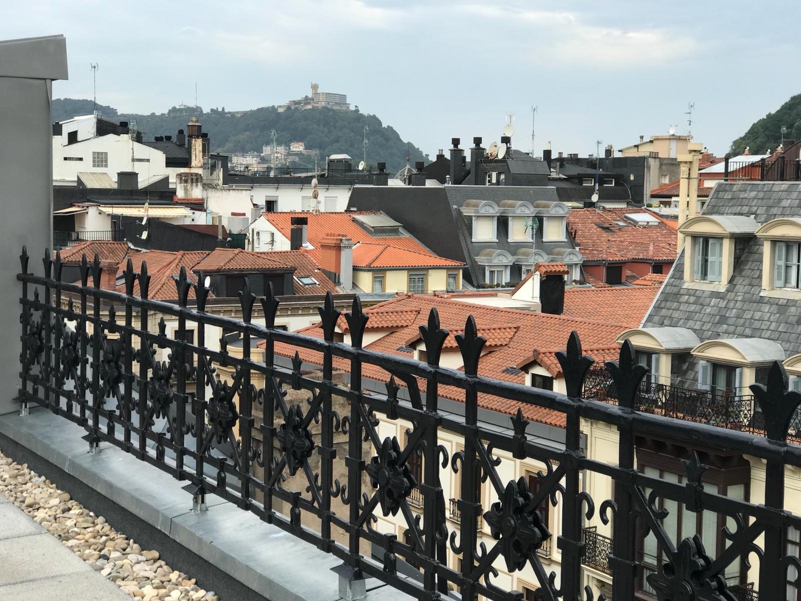 herrerias de san sebastian que hacen restauracion de barandillas. a la medida y muy resistentes