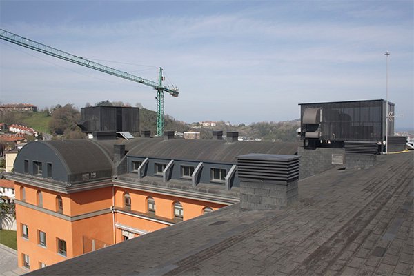 hospital_san_juan_de_dios_trabajos_de_herreria_en_la_azotea_donostia_san_sebastian.jpg