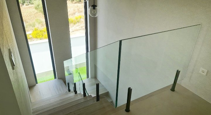 comprar online postes de acero para vidrios de 8+8 barandillas en tramo recto e inclinado