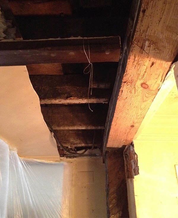 como reforzar viviendas de madera con vigas metalicas