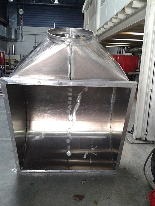 tolvas de caldereria media en gipuzkoa